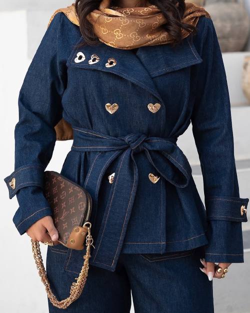 ست زنانه کت شلوار لاو