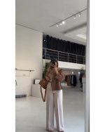 کت و شلوار زنانه چاکلت - تصویر 3