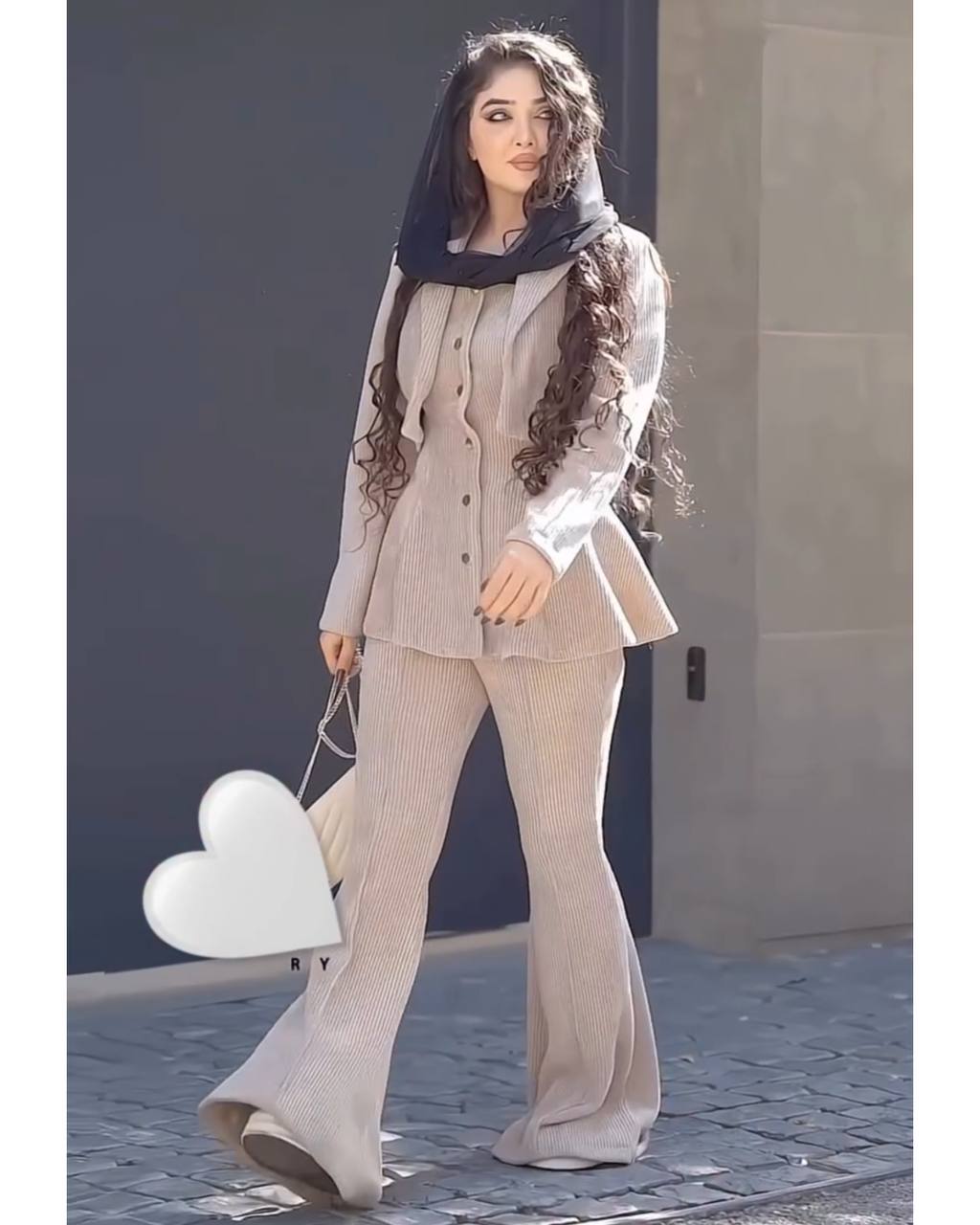 ست زنانه پالتو شلوار ساغر ست زنانه پالتو شلوار ساغر