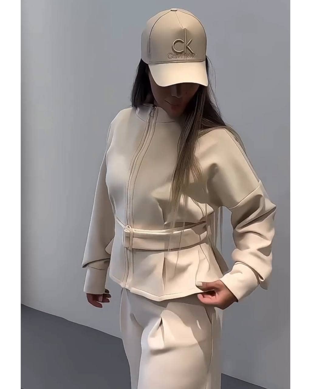 6030384523583277163-min ست دخترانه کت شلوار دلین - تصویر 2