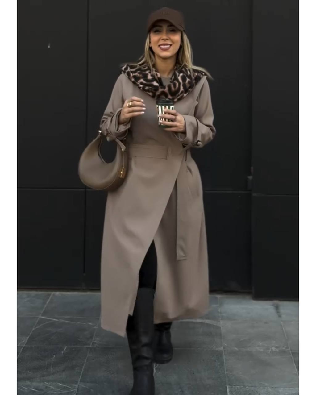 بارونی زنانه بلند آستردار گلسار